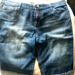 Bitten by Sarah Jessica Parker Jean Shorts